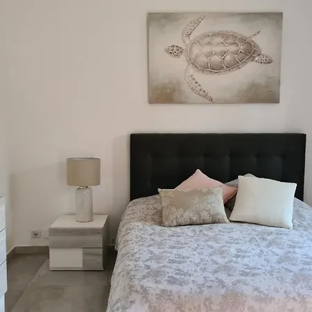ホテル Cozy House With Private Pool 4*