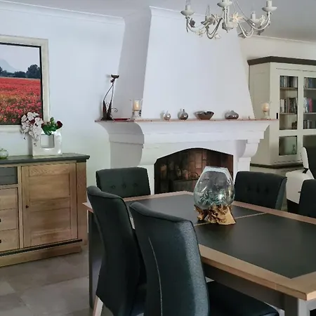 Cozy House With Private Pool Fréjus